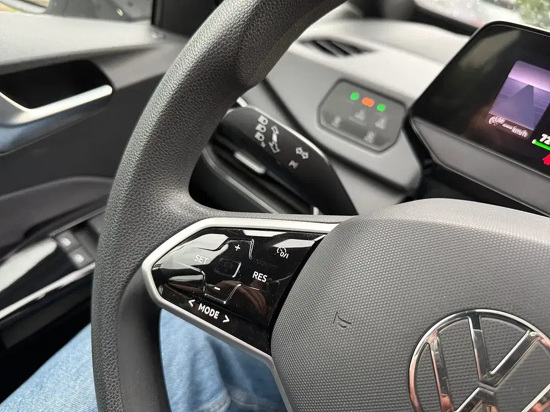 Volkswagen ID.3 - Thumbnail 16