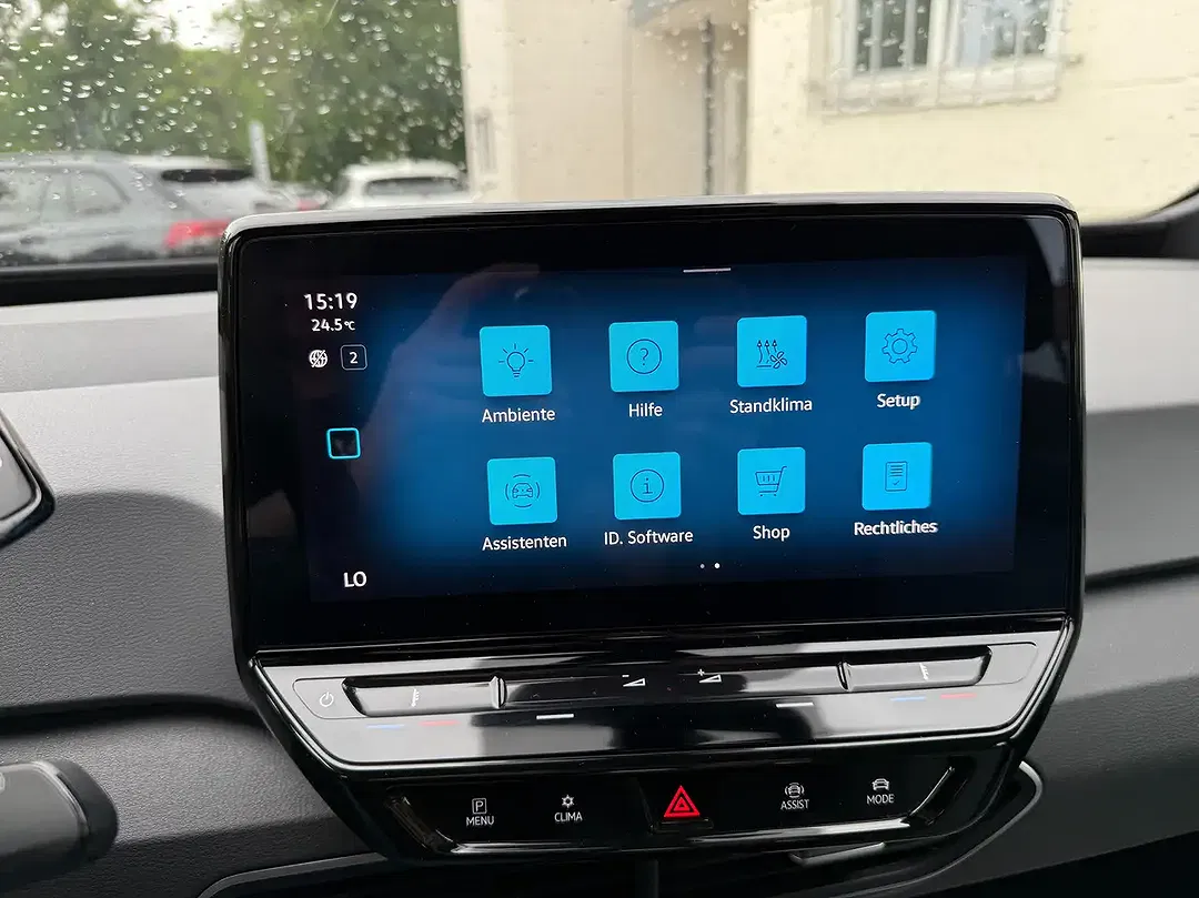 Volkswagen ID.3 - Thumbnail 22
