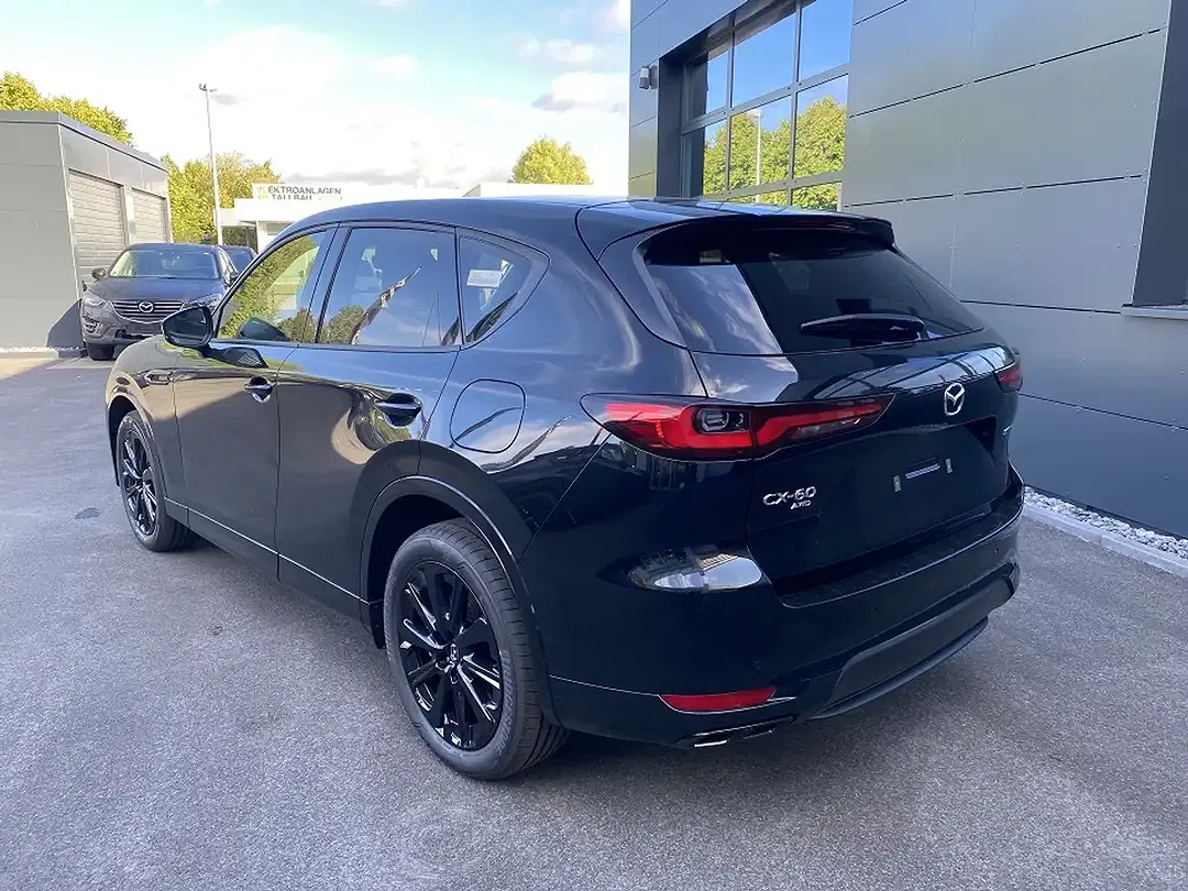 Mazda CX-60 - Thumbnail 3