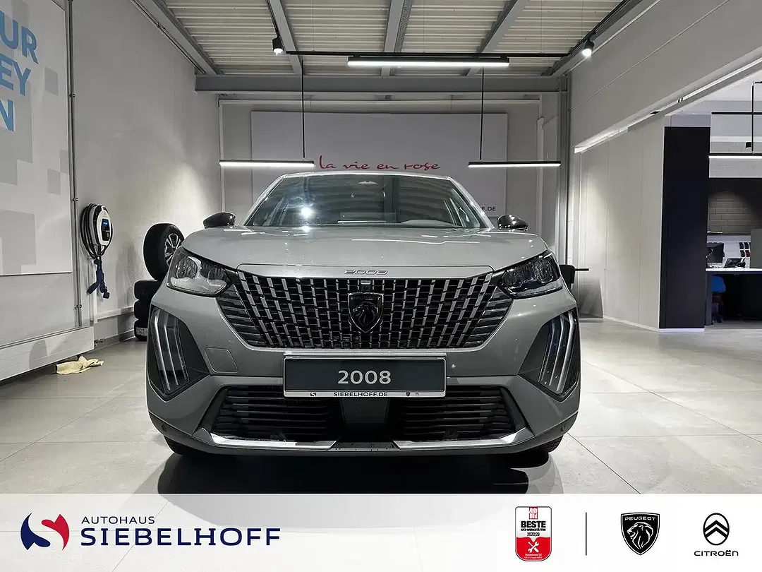 Peugeot 2008 - Thumbnail 3