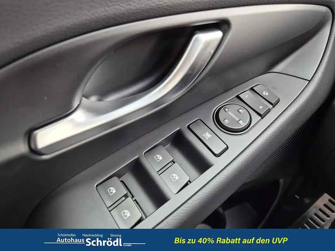 Hyundai i30 - Thumbnail 13