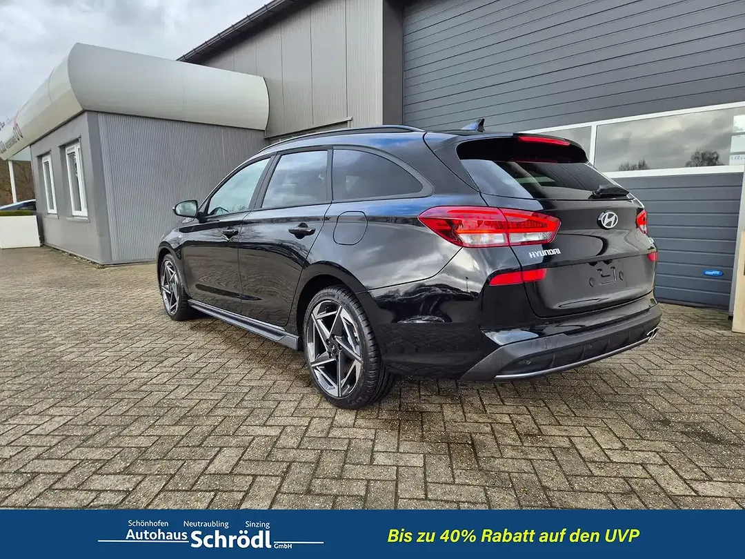 Hyundai i30 - Thumbnail 3