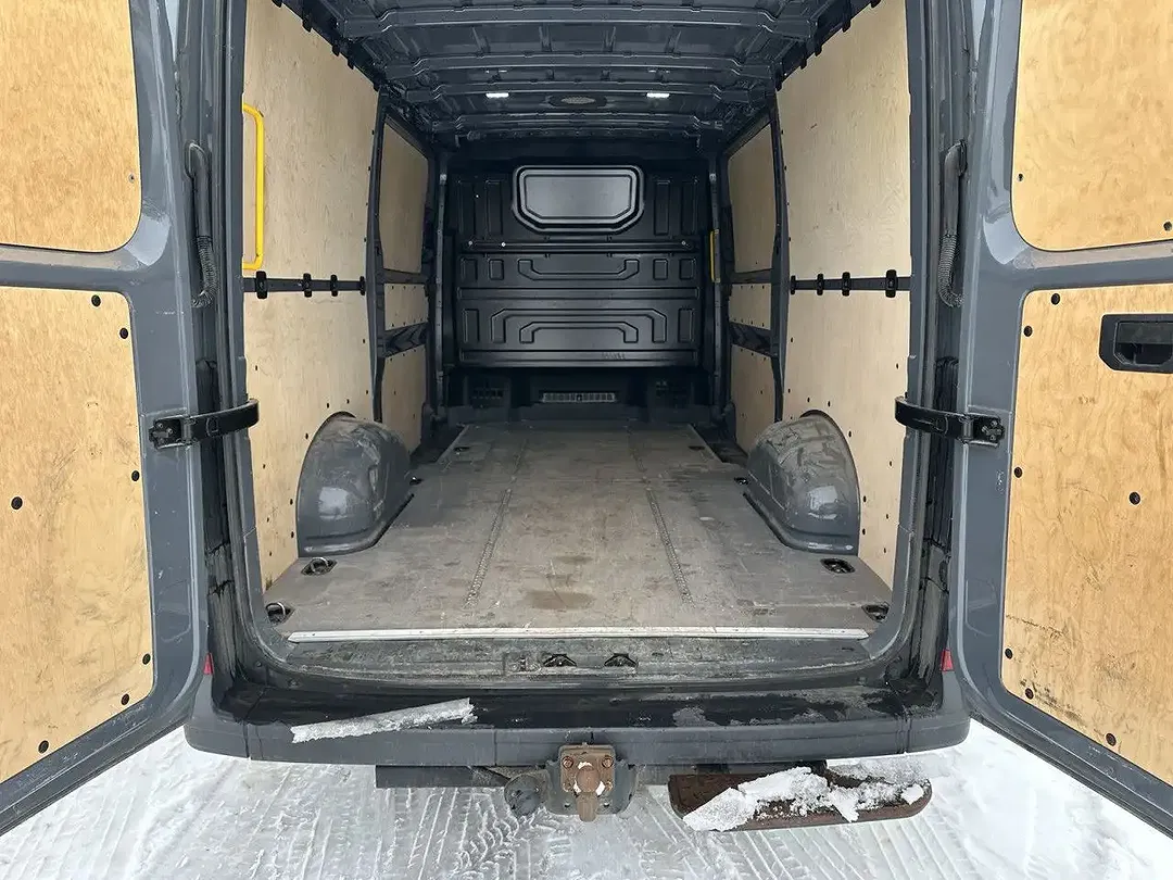 Volkswagen Crafter - Thumbnail 12