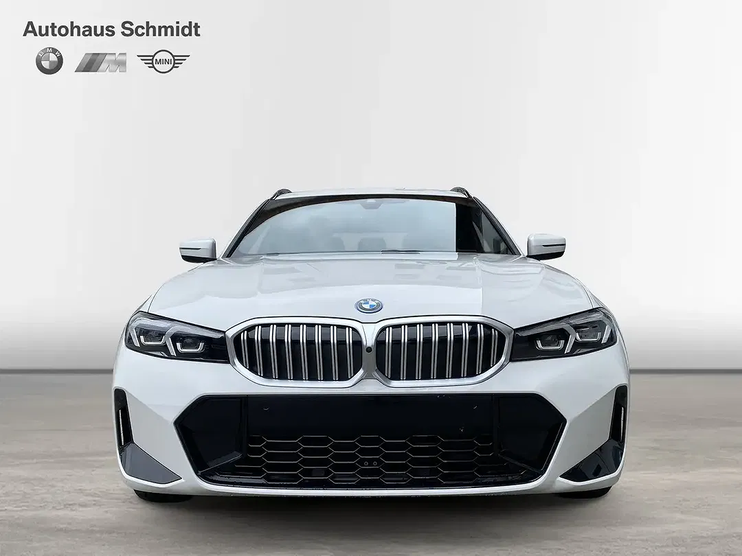 BMW 330 - Thumbnail 7