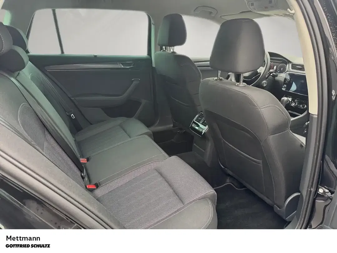 Skoda Superb - Thumbnail 6