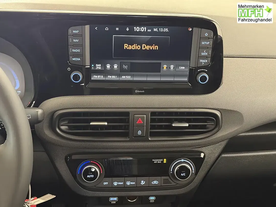 Hyundai i10 - Thumbnail 11