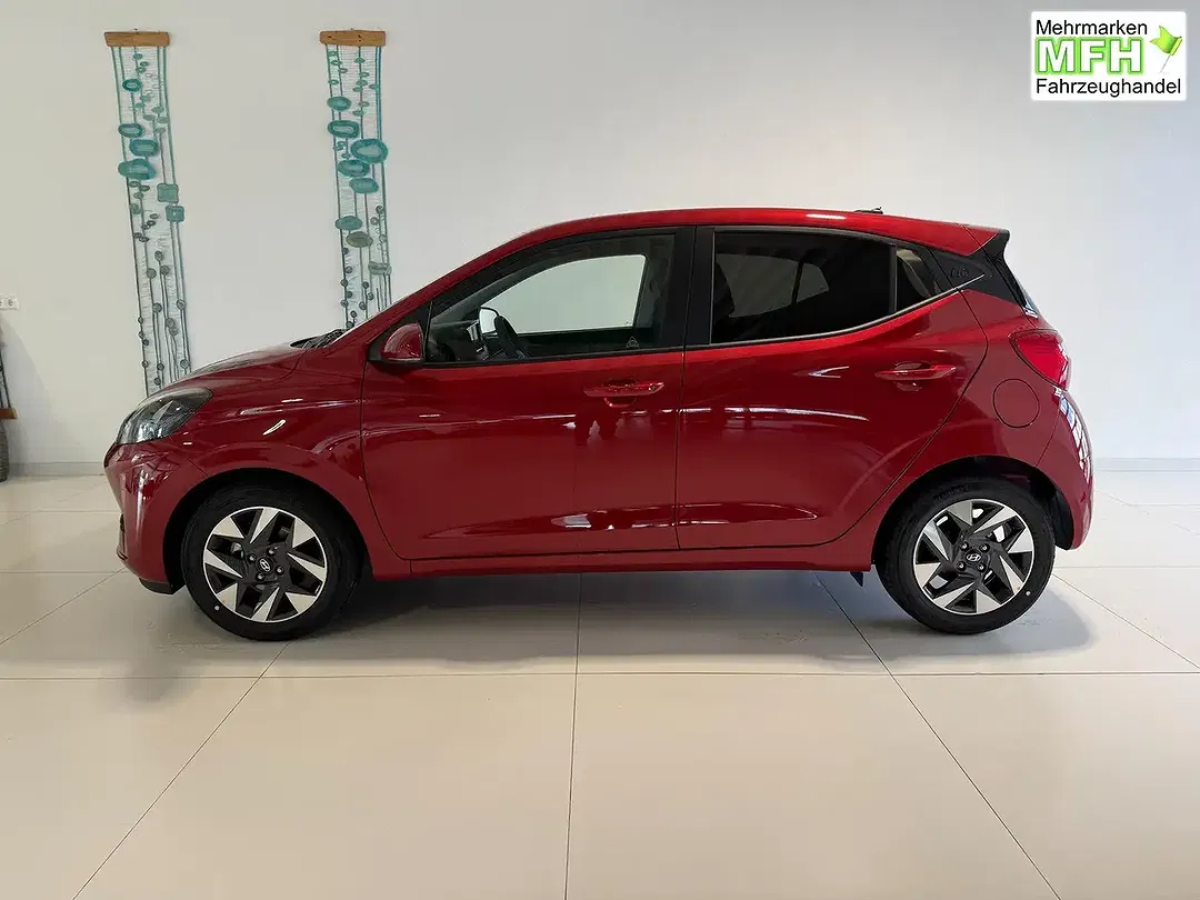 Hyundai i10 - Thumbnail 3