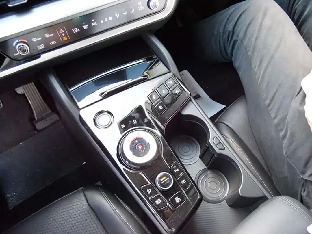 Kia Sportage - Thumbnail 14