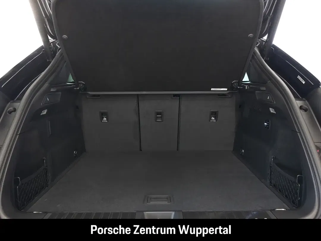 Porsche Macan - Thumbnail 10