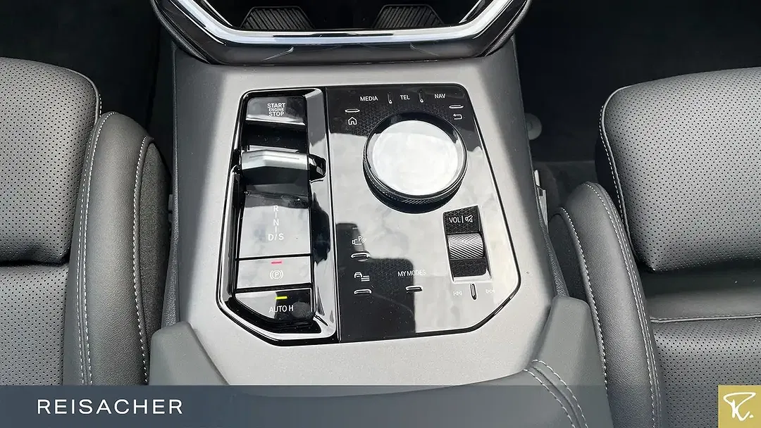 BMW X3 - Thumbnail 11