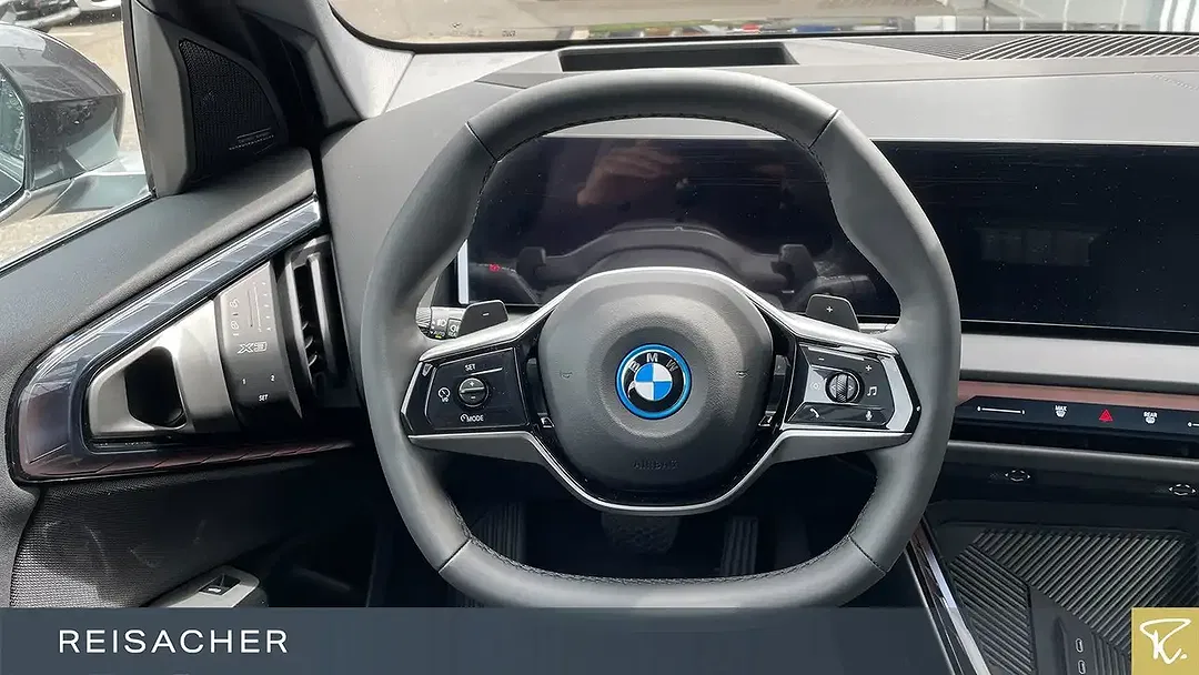 BMW X3 - Thumbnail 5