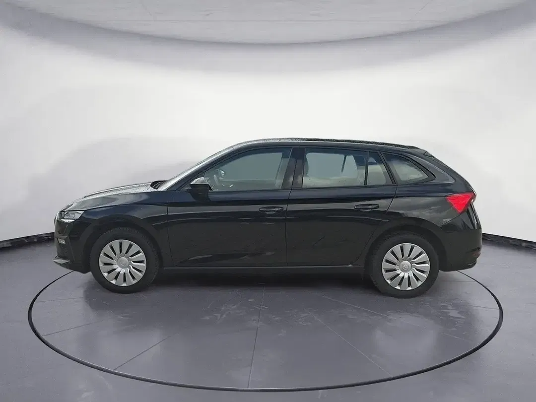 Skoda Scala - Thumbnail 3
