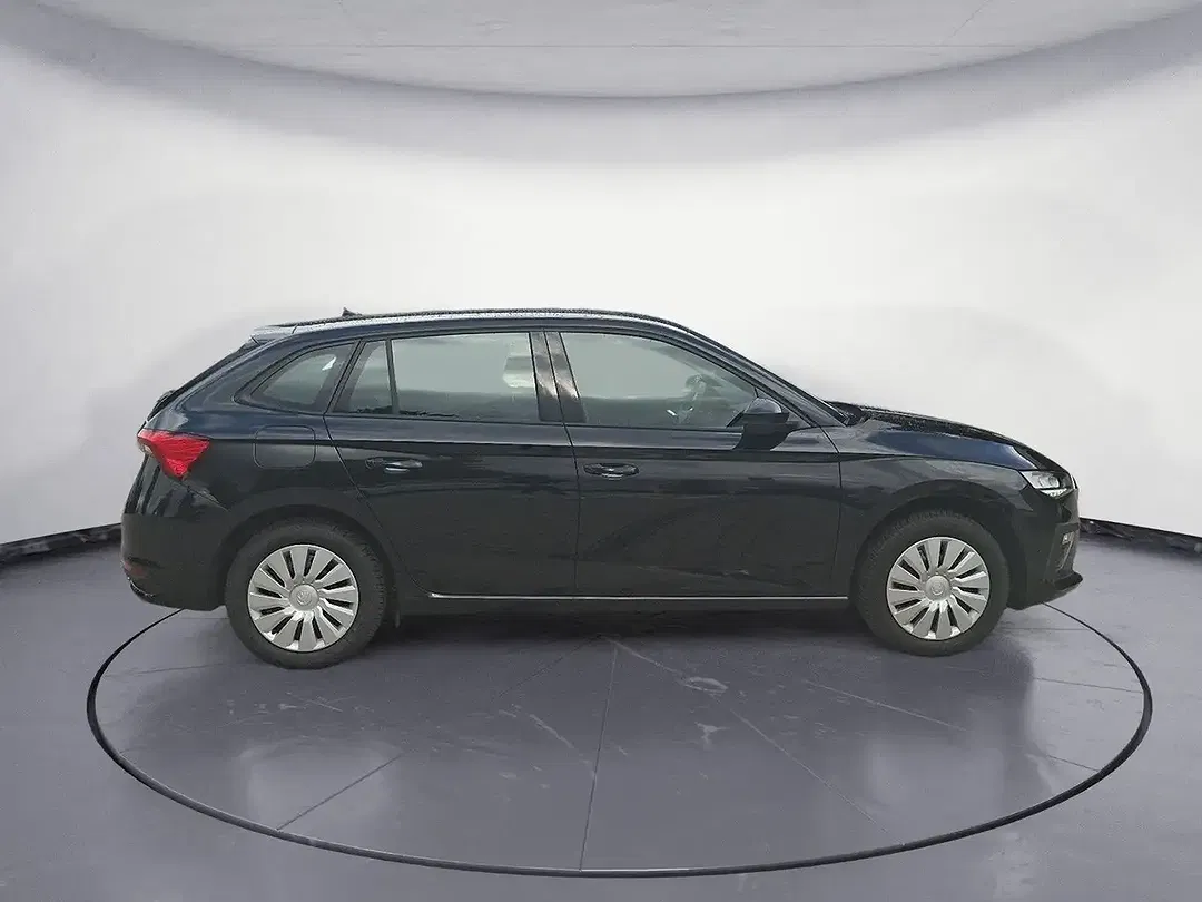 Skoda Scala - Thumbnail 6