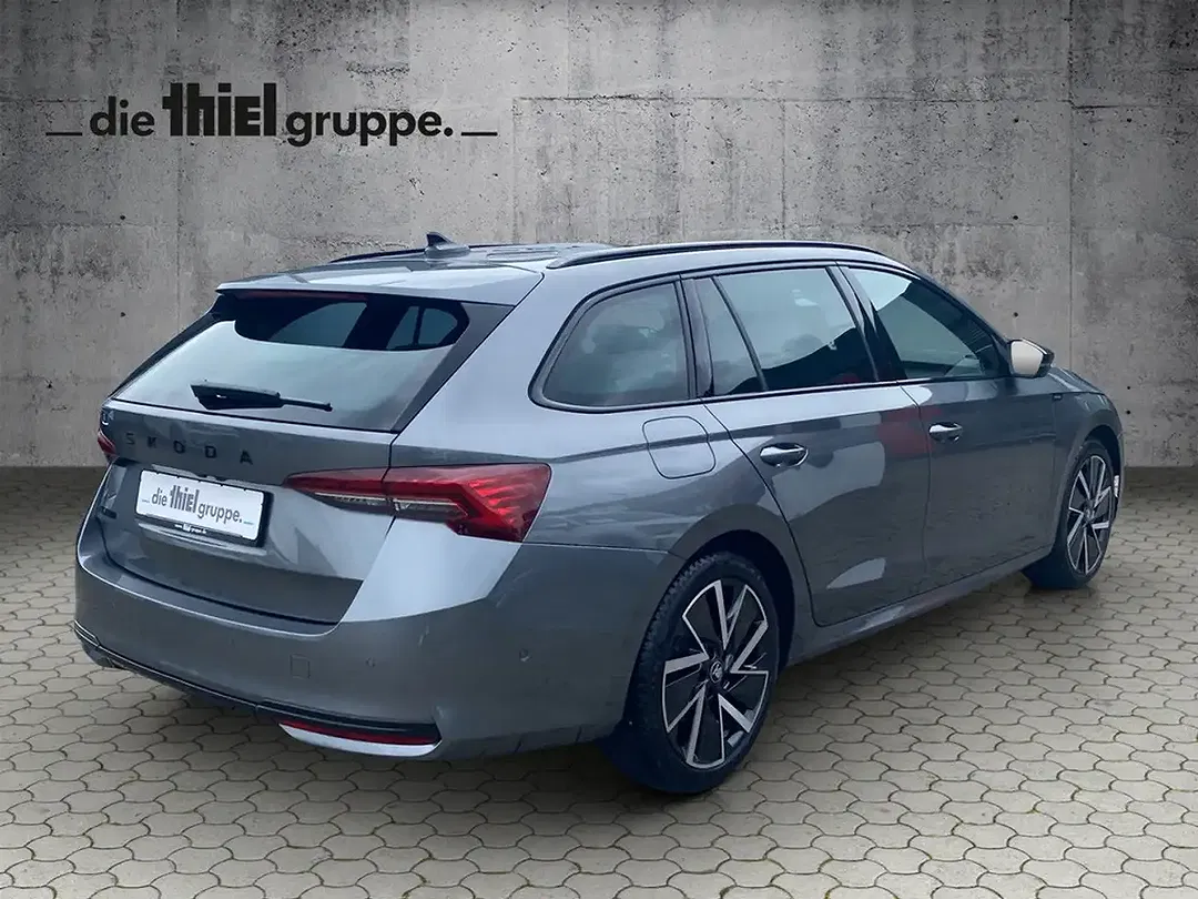 Skoda Octavia - Thumbnail 3