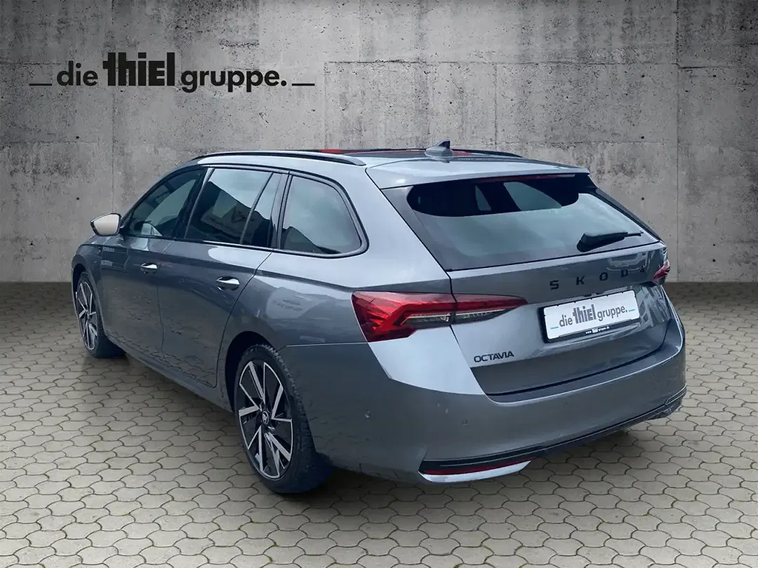 Skoda Octavia - Thumbnail 5