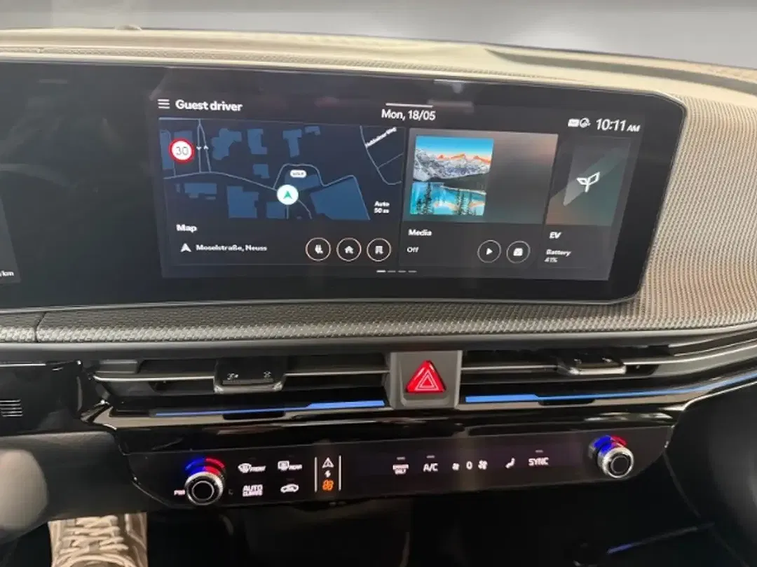 Kia EV6 - Thumbnail 9
