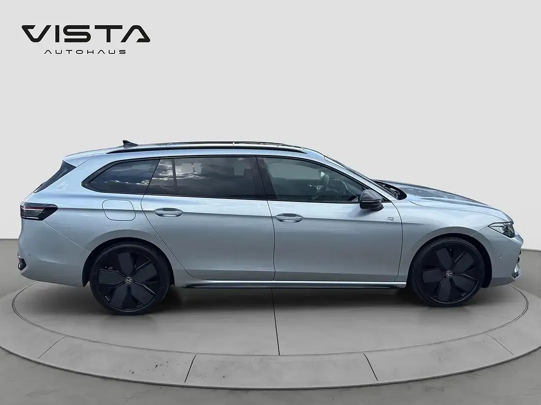 Volkswagen Passat Variant - Thumbnail 9