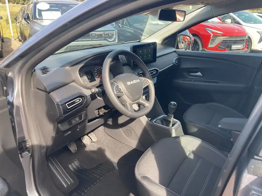 Dacia Sandero - Thumbnail 10