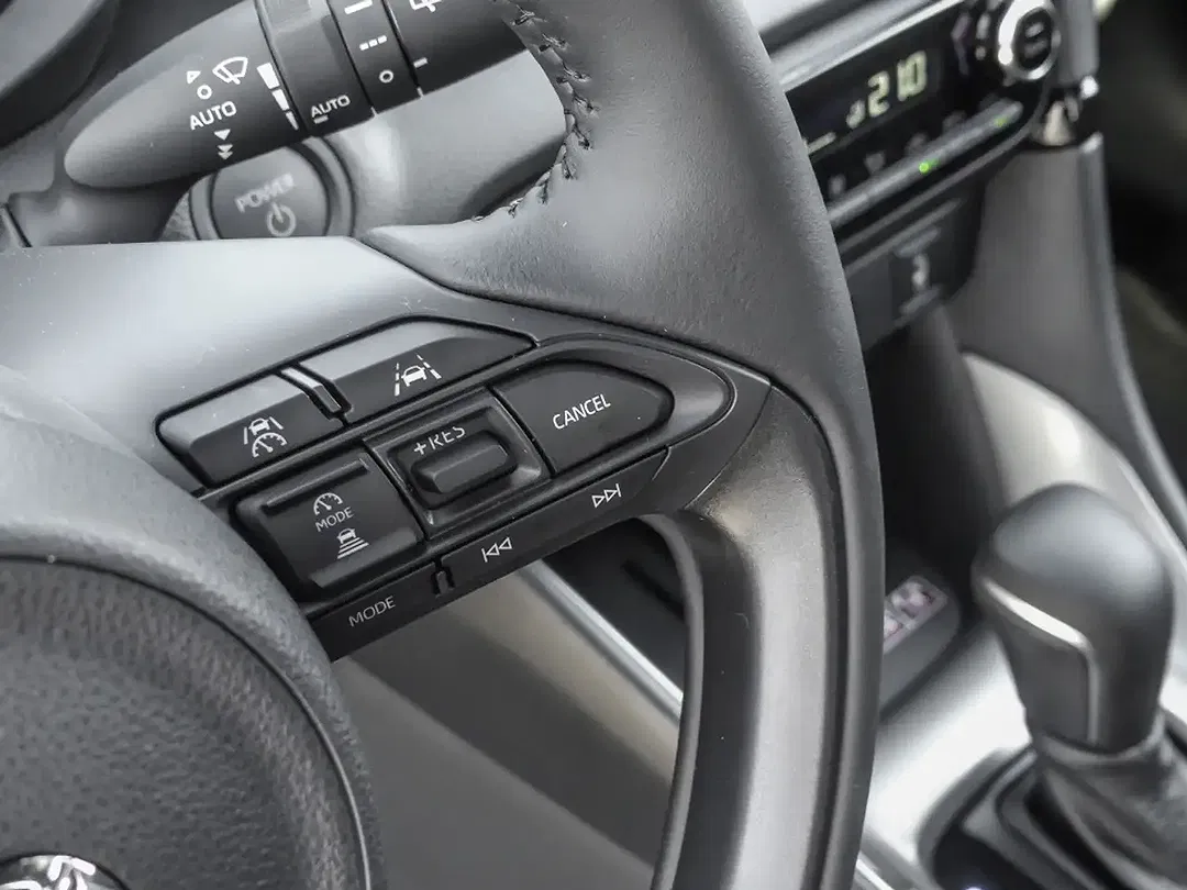 Mazda 2 - Thumbnail 10