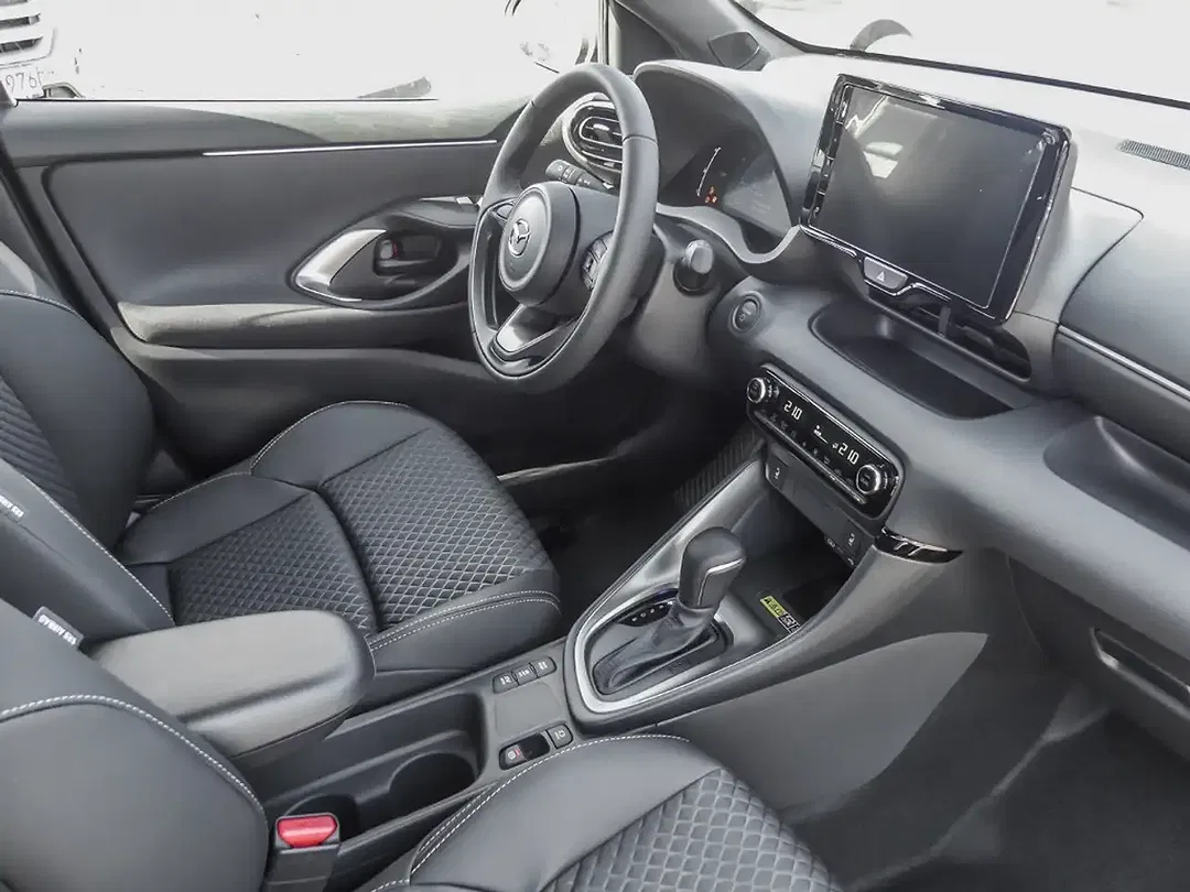 Mazda 2 - Thumbnail 5