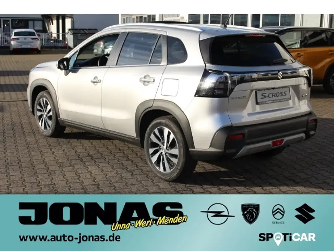 Suzuki SX4 S-Cross - Thumbnail 7