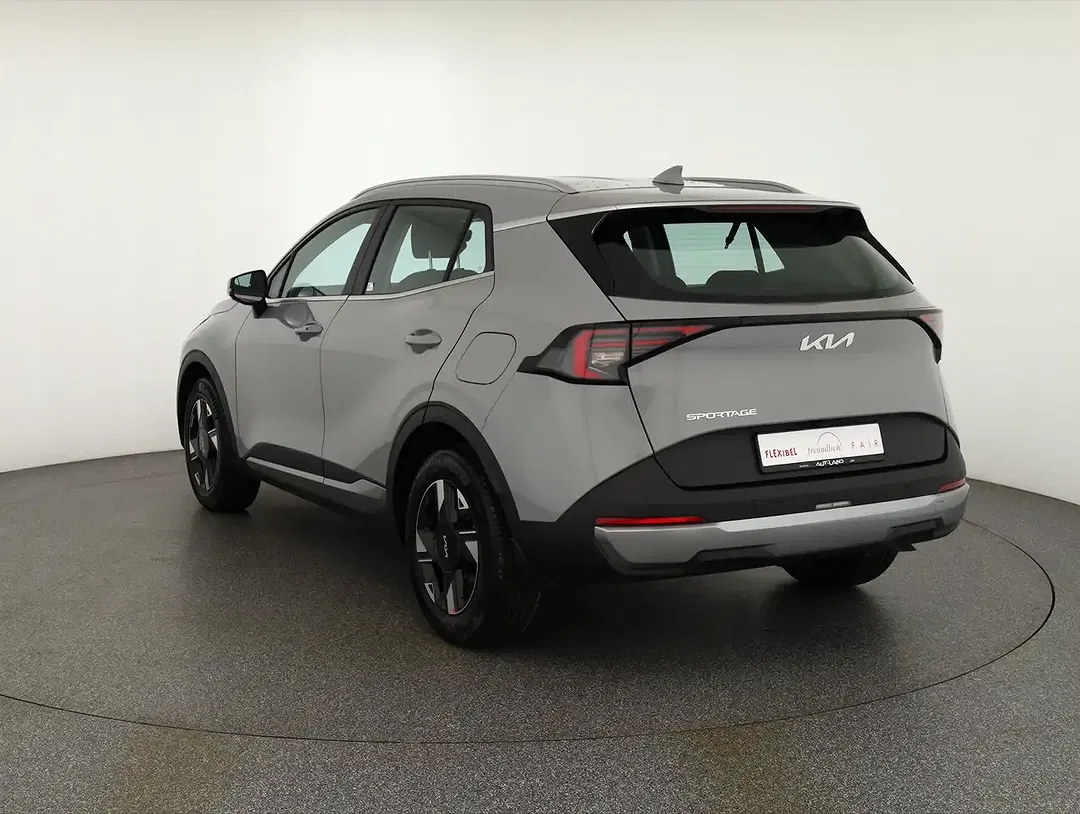 Kia Sportage - Thumbnail 2