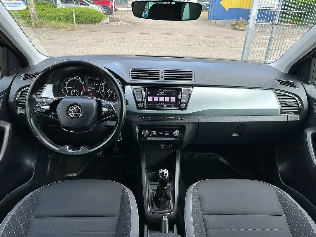 Skoda Fabia - Thumbnail 11