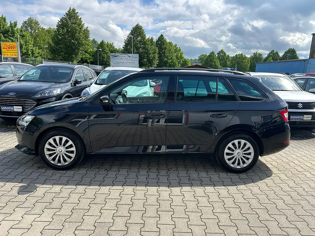 Skoda Fabia - Thumbnail 2