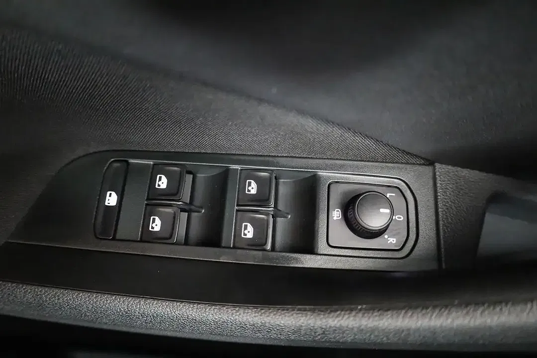 Skoda Kamiq - Thumbnail 8