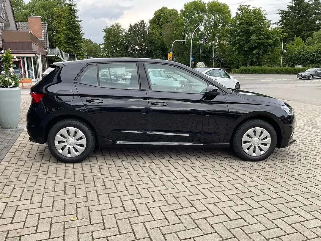 Skoda Fabia - Thumbnail 4
