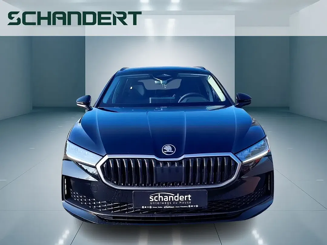 Skoda Superb - Thumbnail 5