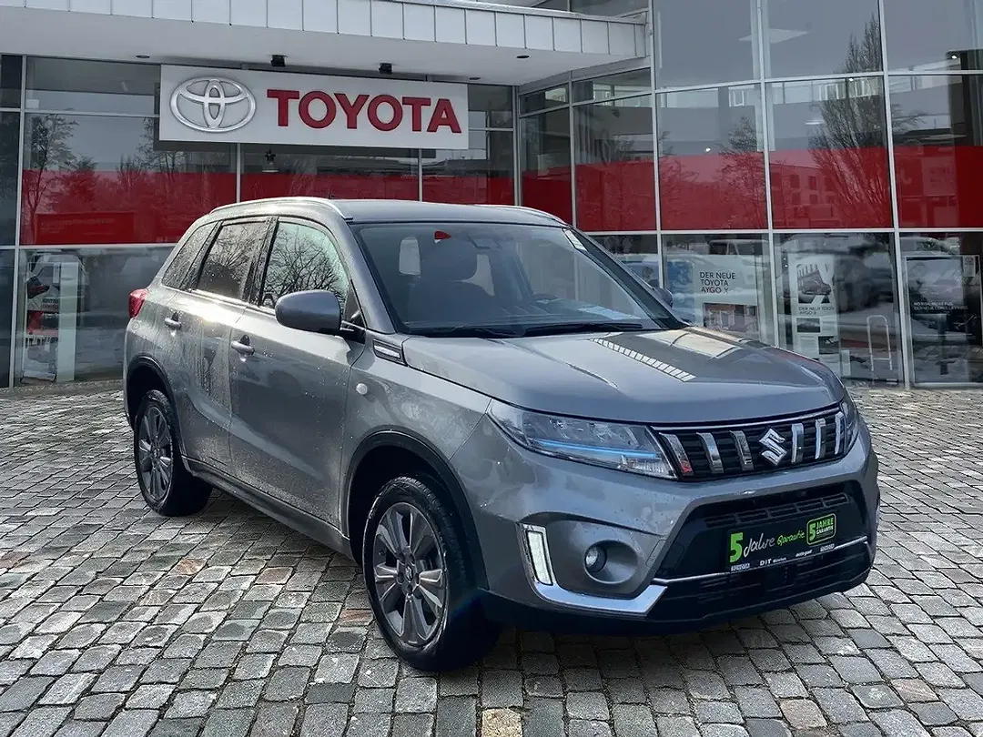 Suzuki Vitara - Thumbnail 5