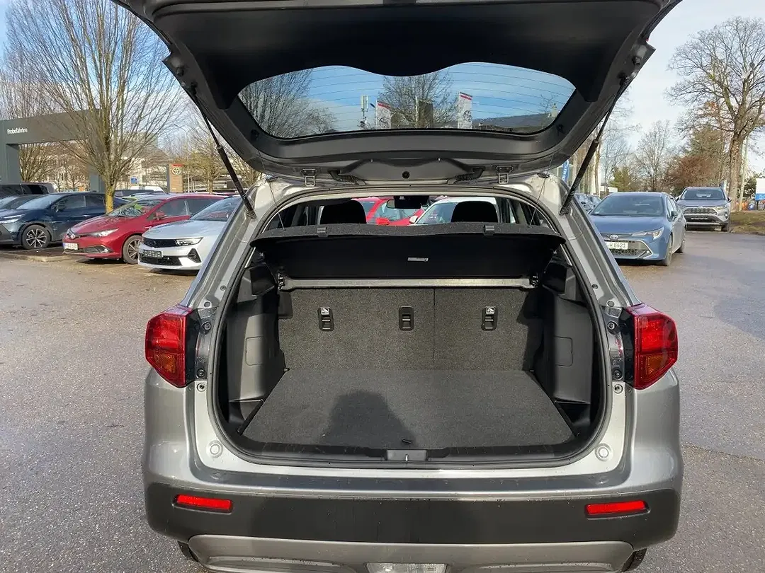 Suzuki Vitara - Thumbnail 7