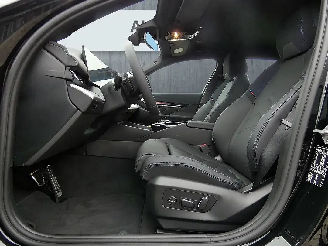 BMW 520 - Thumbnail 13