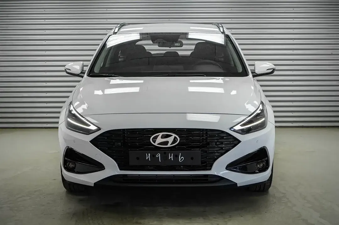 Hyundai i30 - Thumbnail 2