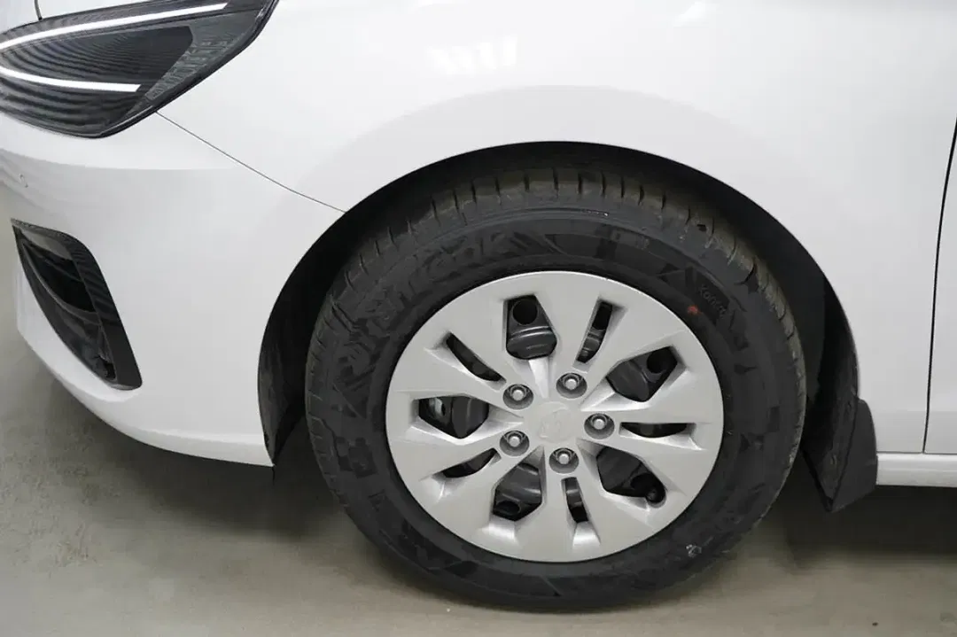 Hyundai i30 - Thumbnail 5