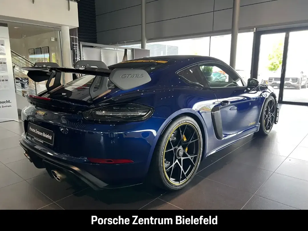 Porsche Cayman - Thumbnail 6