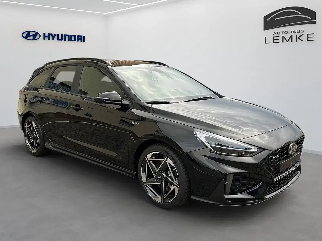 Hyundai i30 - Thumbnail 2
