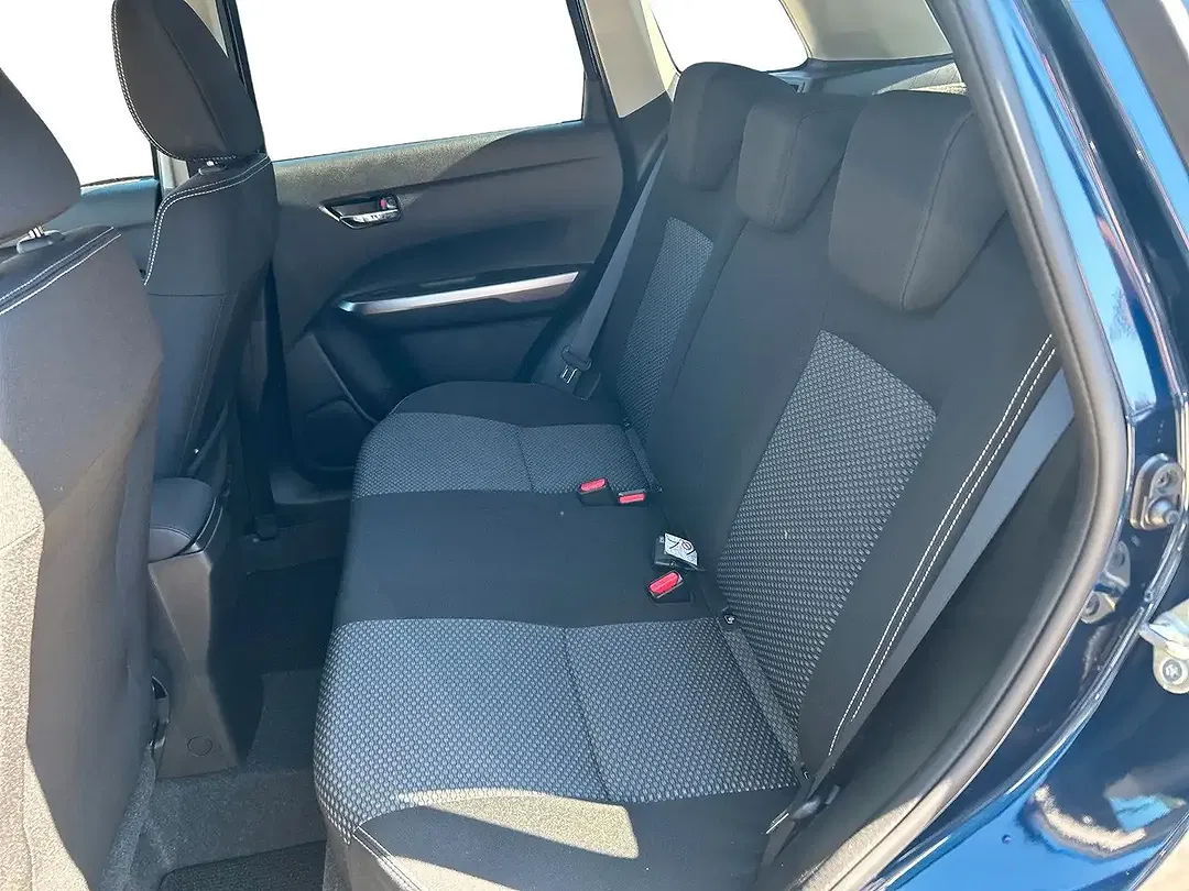 Suzuki Vitara - Thumbnail 15