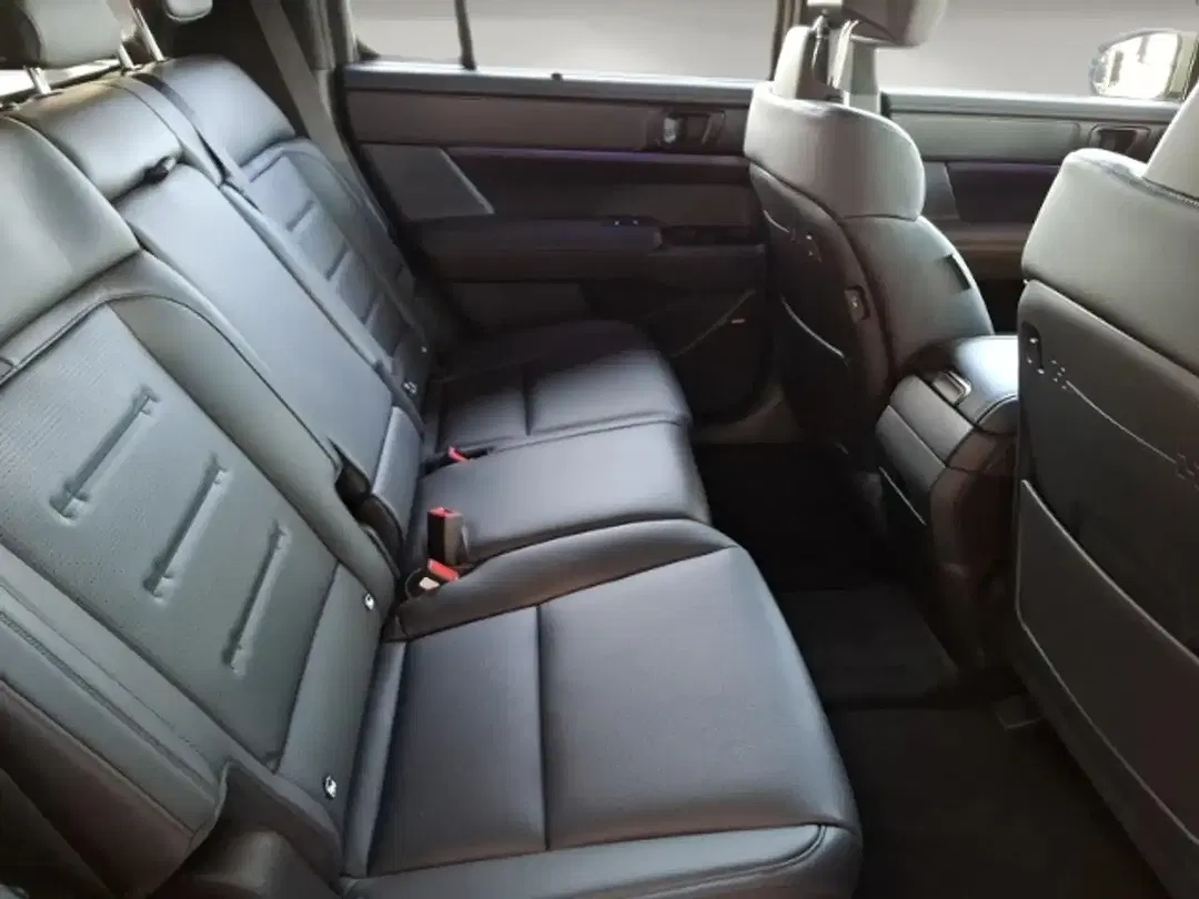 Hyundai SANTA FE - Thumbnail 13
