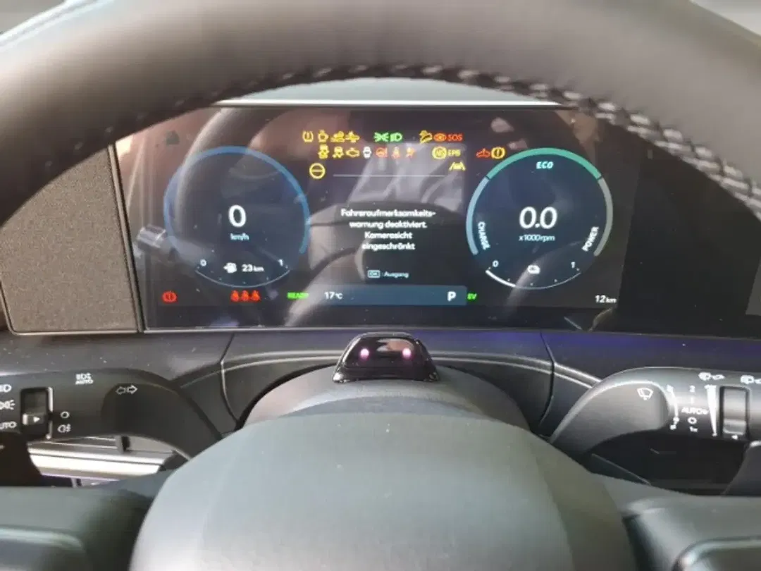 Hyundai SANTA FE - Thumbnail 8