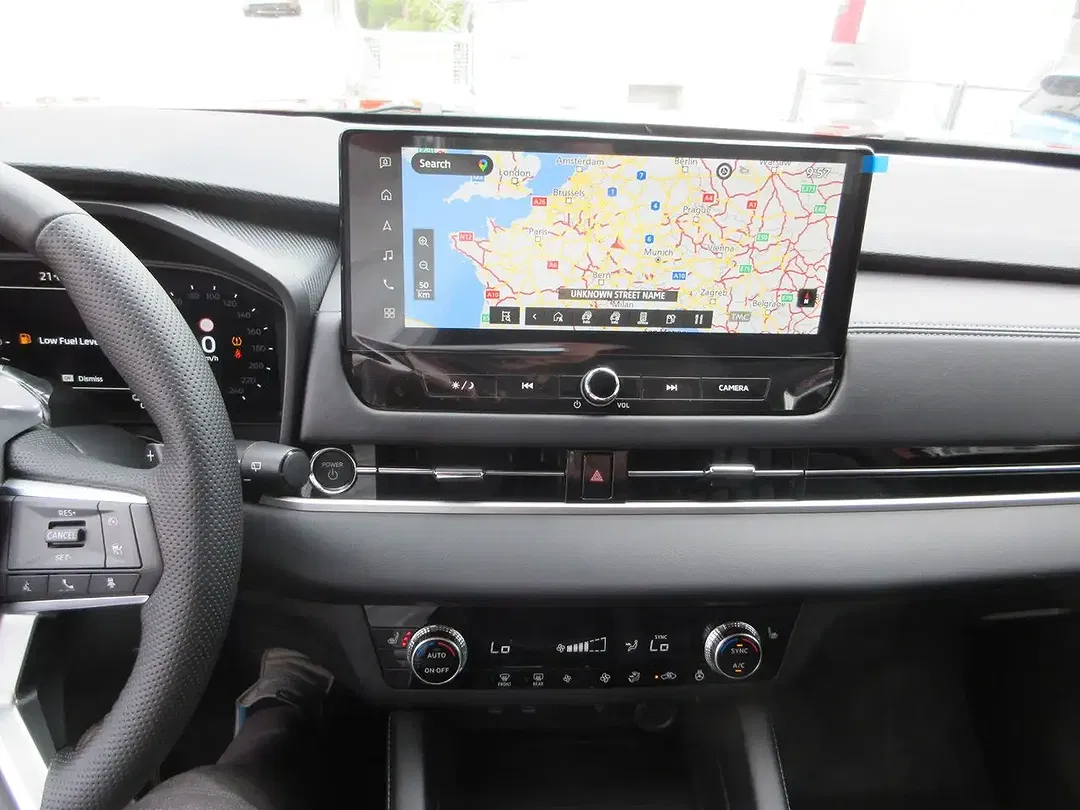 Mitsubishi Outlander - Thumbnail 9