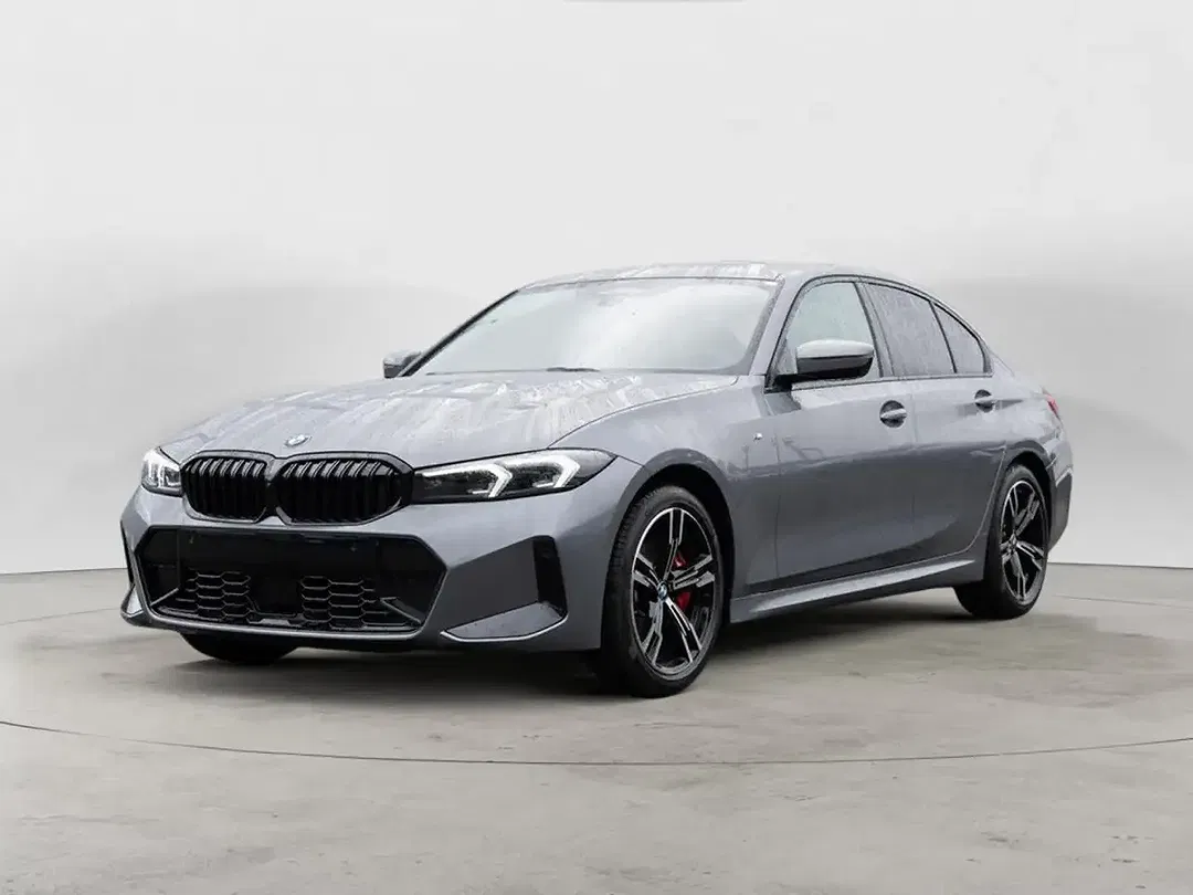 BMW 330 - Thumbnail 2