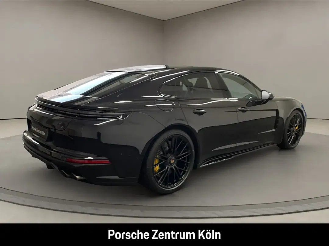 Porsche Panamera - Thumbnail 5