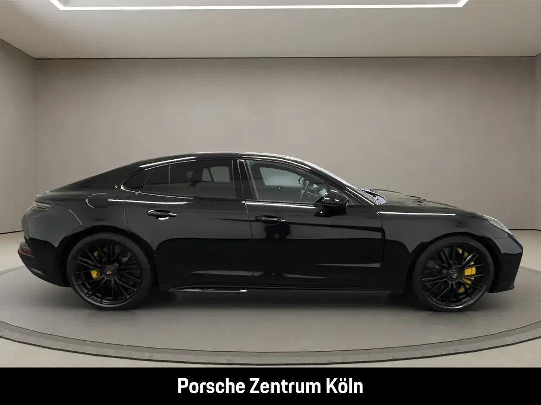 Porsche Panamera - Thumbnail 6