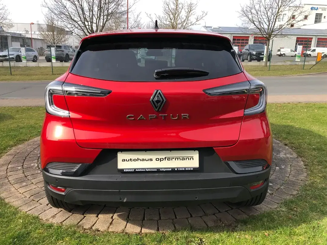 Renault Captur - Thumbnail 13