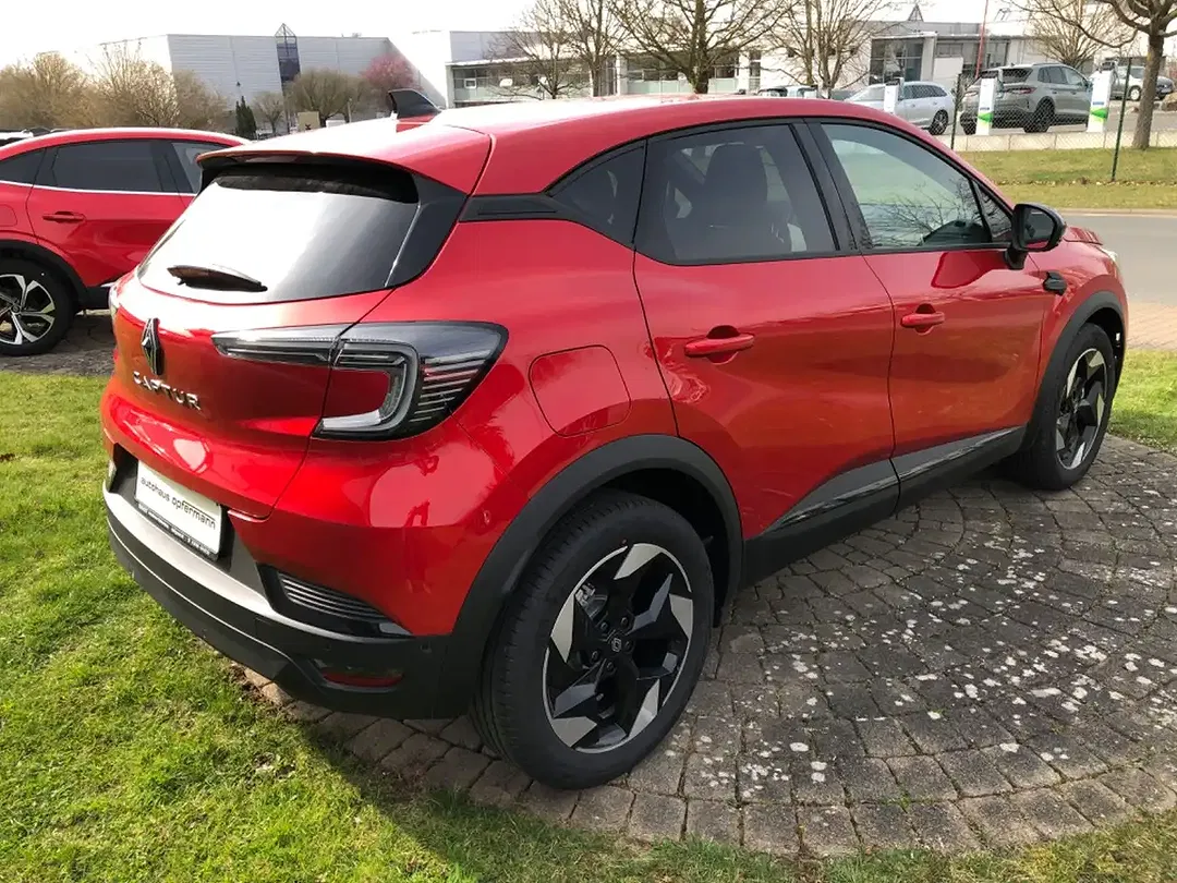 Renault Captur - Thumbnail 6
