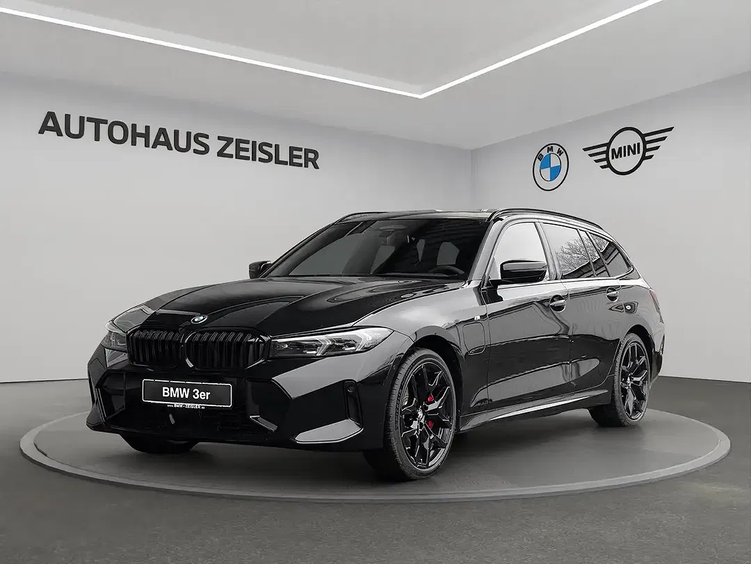 BMW 330 - Thumbnail 1