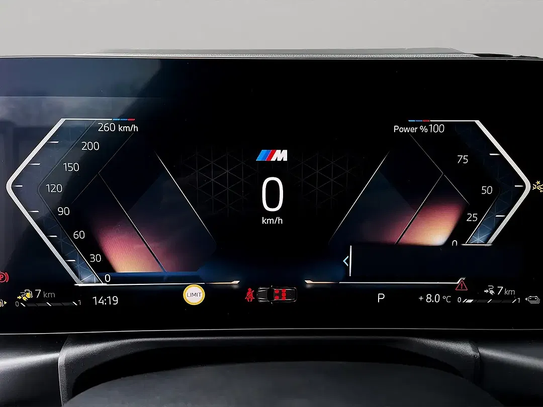 BMW 330 - Thumbnail 8