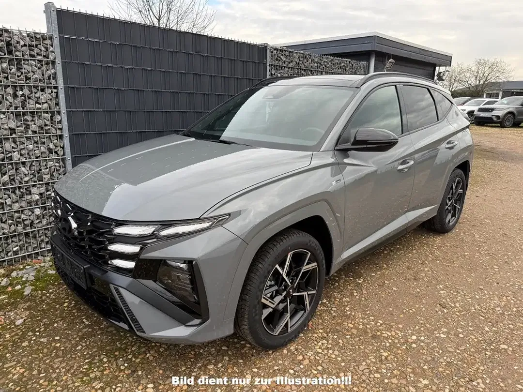 Hyundai TUCSON - Thumbnail 1